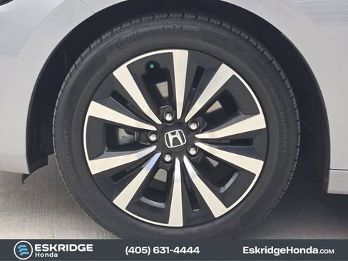 Used 2024 Honda Civic EX-L image 13