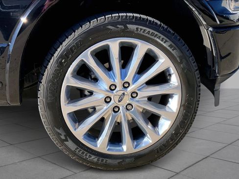 Used 2019 Ford F150 Limited w/ Trailer Tow Package image 10