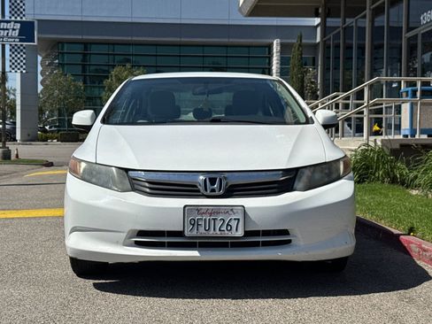 Used 2012 Honda Civic LX image 3