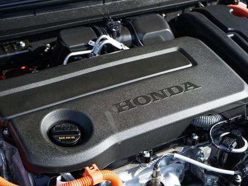 Used 2024 Honda Accord Touring image 12