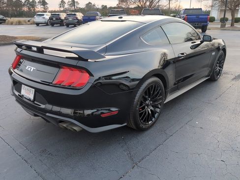 Used 2018 Ford Mustang GT Premium w/ GT Performance Package image 4