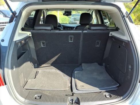 Used 2022 Buick Encore Preferred image 23