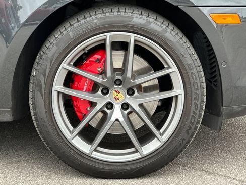 Certified 2023 Porsche Macan S AWD/4WD image 41