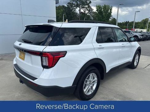 Certified 2026 Ford Explorer Active w/ Active Comfort Package RWD image 6