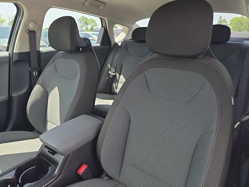 New 2026 Kia K4 FWD image 20