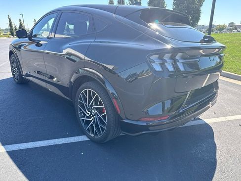 Used 2022 Ford Mustang Mach-E GT w/ GT Performance Edition AWD/4WD image 3