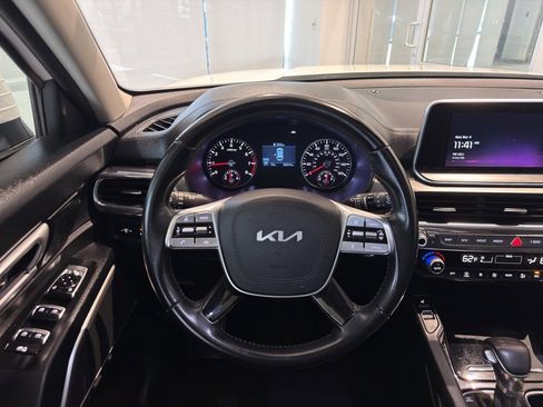 Used 2022 Kia Telluride S image 17