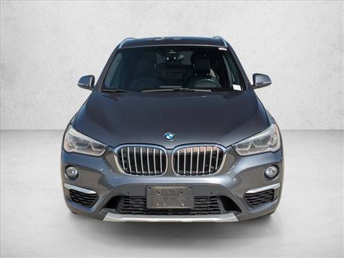 Used 2019 BMW X1 xDrive28i w/ Convenience Package AWD/4WD image 2
