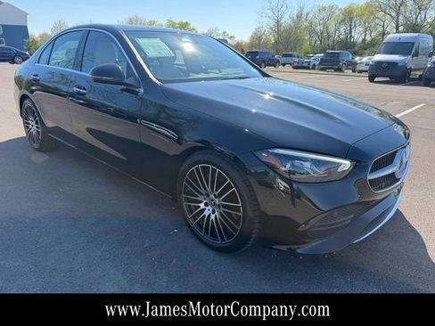 Certified 2022 Mercedes-Benz C 300 4MATIC Sedan image 5