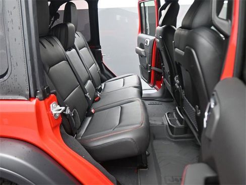 New 2025 Jeep Wrangler Unlimited Rubicon image 37