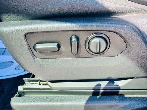 Used 2021 GMC Sierra 1500 SLT w/ SLT Premium Plus Package image 16