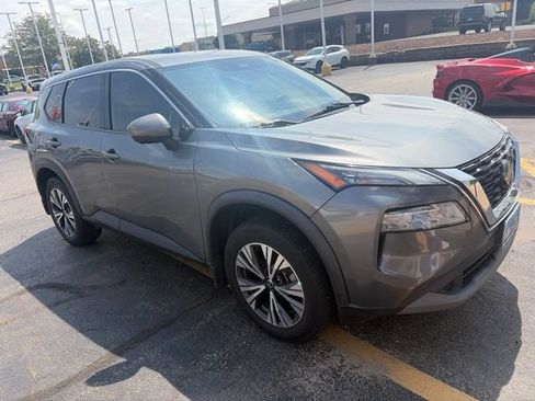 Used 2021 Nissan Rogue SV AWD/4WD image 9