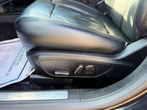 Used 2020 Lincoln MKZ Reserve w/ Monochromatic Package AWD/4WD image 15
