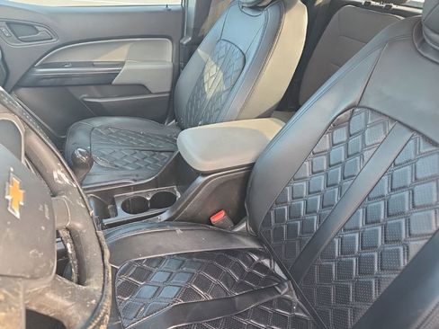 Used 2018 Chevrolet Colorado W/T w/ WT Convenience Package image 13