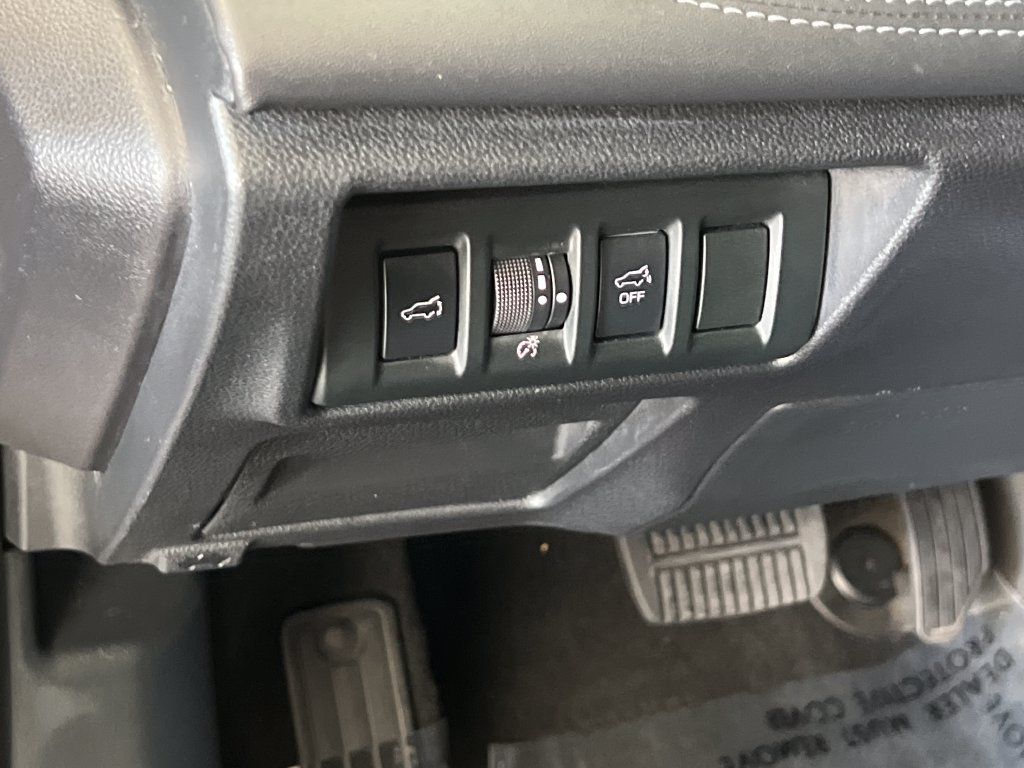 Used 2020 Subaru Outback Limited w/ Popular Package #2 AWD/4WD image 34