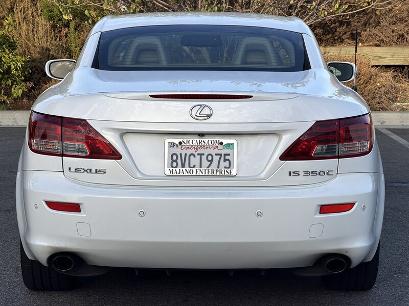 Used 2010 Lexus IS 350C w/ Luxury Pkg RWD image 28