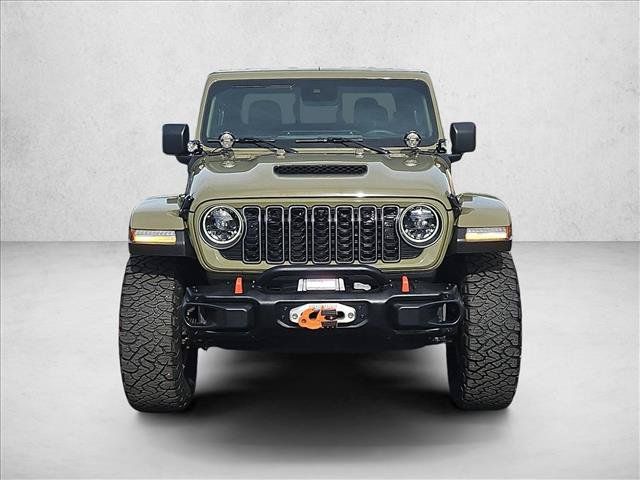 Used 2025 Jeep Gladiator Mojave AWD/4WD image 2