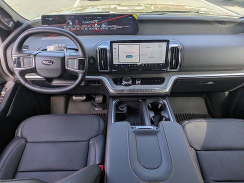 New 2026 Ford Expedition Tremor image 19