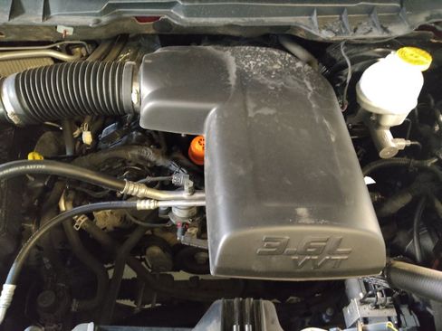 Used 2019 RAM 1500 Express image 30