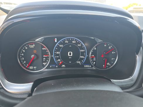Used 2023 Chevrolet Traverse Premier w/ Redline Edition FWD image 10
