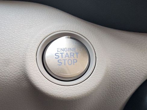 New 2026 Hyundai Venue SEL image 20