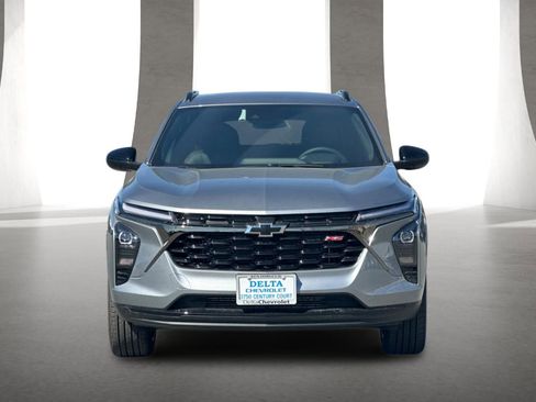 New 2026 Chevrolet Trax RS w/ Driver Confidence Package image 9