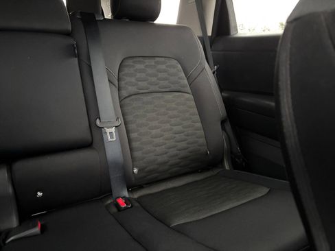 Used 2025 Nissan Pathfinder SV image 40