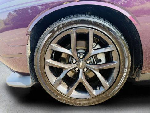 Used 2022 Dodge Challenger R/T w/ Blacktop Package image 36