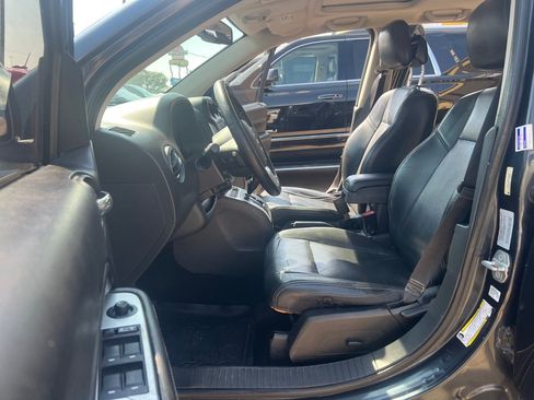 Used 2015 Jeep Compass High Altitude FWD image 13