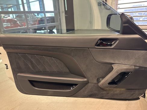 Used 2020 Lotus Evora image 15