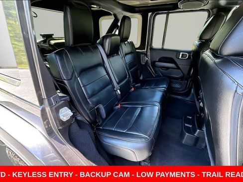 Used 2021 Jeep Wrangler Unlimited Sahara AWD/4WD image 23