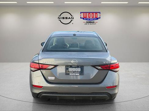 Used 2024 Nissan Sentra SV image 4