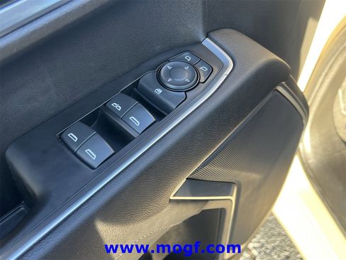 Used 2023 GMC Sierra 1500 Elevation w/ X31 Off-Road Package image 17