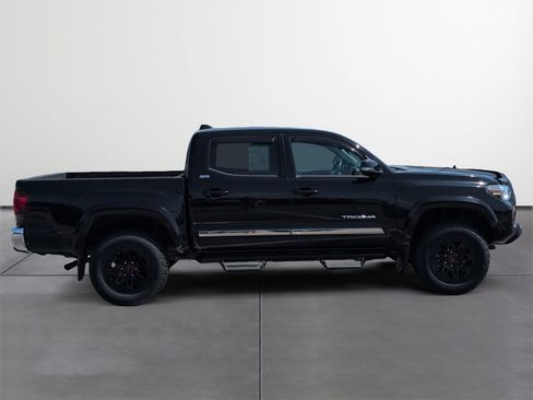 Certified 2023 Toyota Tacoma SR5 w/ Technology Package AWD/4WD image 6