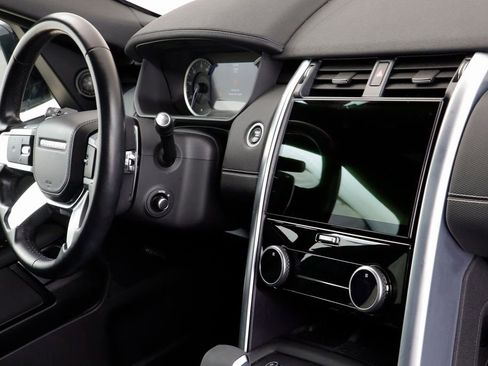 Used 2023 Land Rover Discovery HSE R-Dynamic image 23