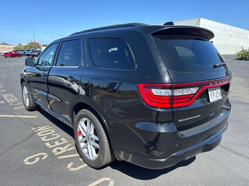 Used 2023 Dodge Durango GT RWD image 5