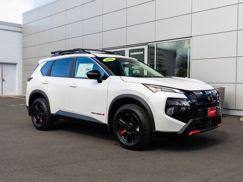 New 2026 Nissan Rogue SV AWD/4WD image 28
