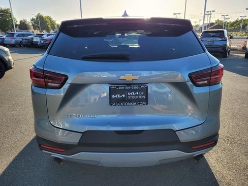Used 2025 Chevrolet Blazer LT AWD/4WD image 5
