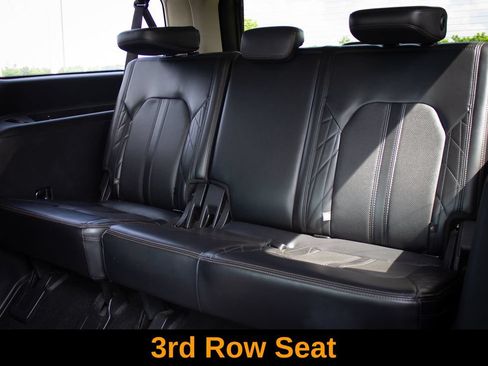 Used 2019 Ford Expedition Max Platinum AWD/4WD image 35