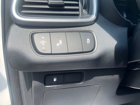 Used 2020 Kia Sorento S AWD/4WD image 13