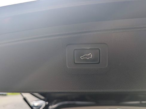 Used 2015 Subaru Outback 2.5i Premium AWD/4WD image 13