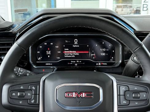 Used 2025 GMC Sierra 1500 SLT AWD/4WD image 42