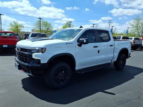 New 2026 Chevrolet Silverado 1500 ZR2 AWD/4WD image 4