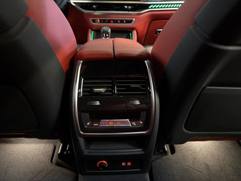 Used 2024 BMW X5 M Competition w/ Executive Package image 22