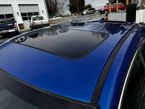 Used 2017 Honda Civic EX-L image 8