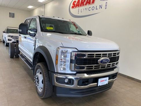 New 2025 Ford F550 XL CREW CAB 179 WB image 2