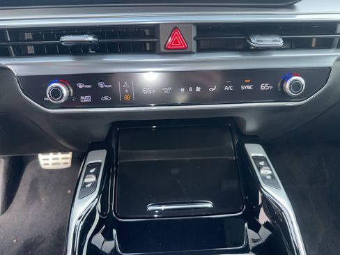 New 2026 Kia Sorento SX Prestige AWD/4WD image 22
