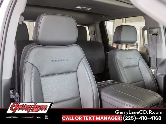 Used 2024 GMC Sierra 1500 Denali w/ Denali Reserve Package AWD/4WD image 16