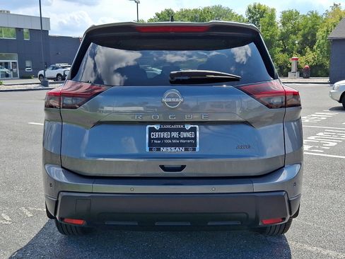 Certified 2025 Nissan Rogue S AWD/4WD image 6