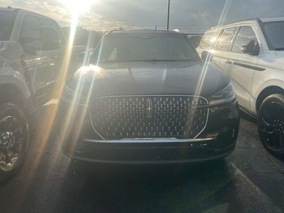 Used 2025 Lincoln Aviator Reserve w/ Illumination Package